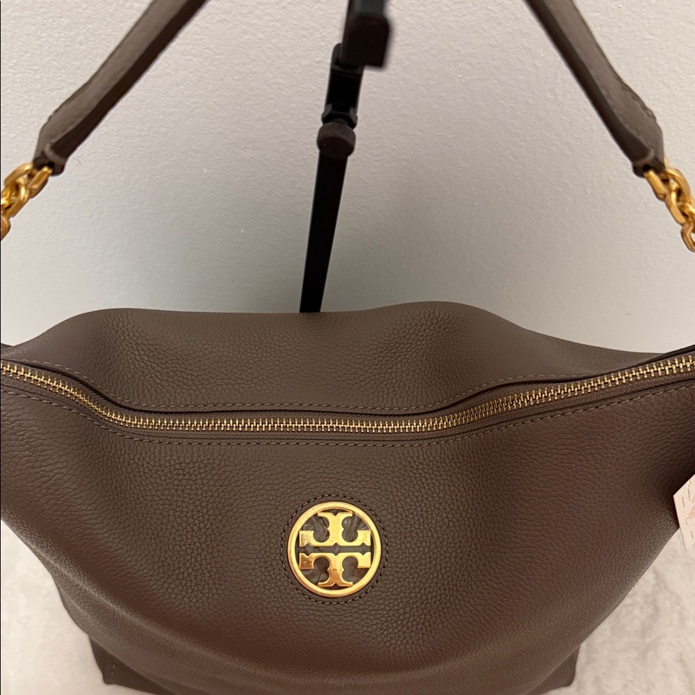 Tory Burch Carson Top Handle Hobo Soft Pebbled Leather Bag Gray Taupe NWOT’s - Picture 6 of 10